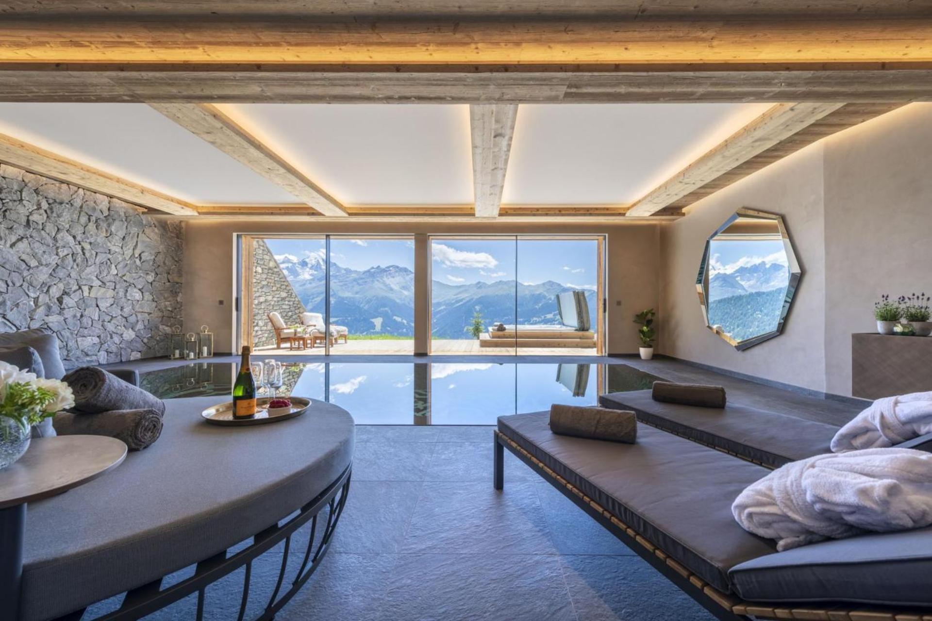 شقة Chalet Laax: Where Modern Design Meets المظهر الخارجي الصورة